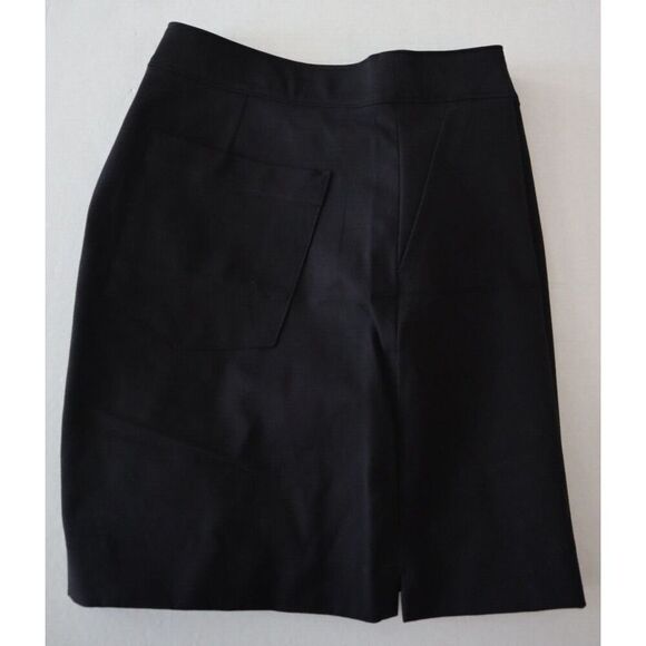 SPANX 20370R Women's Sz L Classic Black Polished 6" On-The-Go Stretch Shorts - Picture 7 of 8